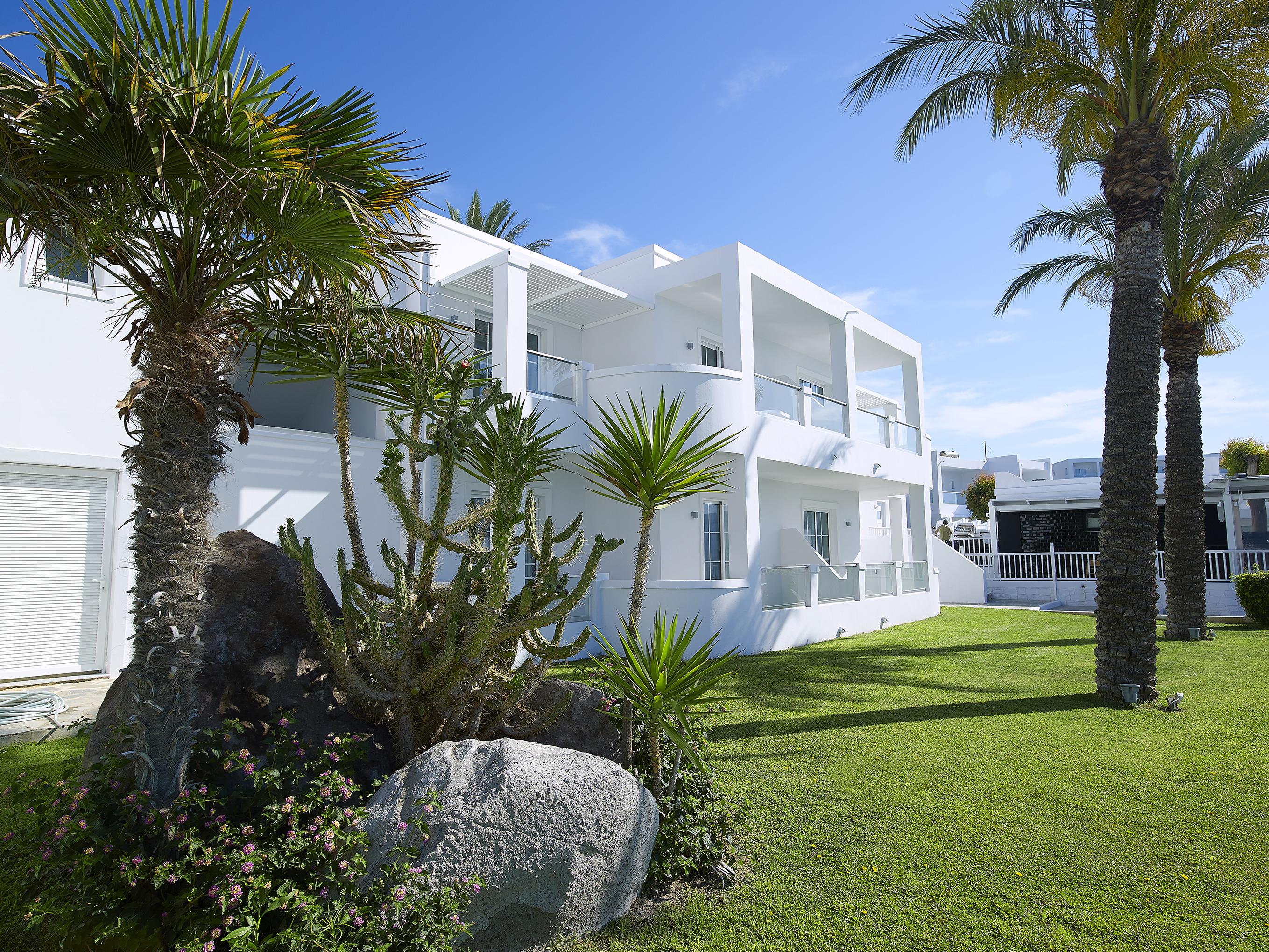 Dimitra Beach Hotel & Suites Ágios Fokás Eksteriør billede