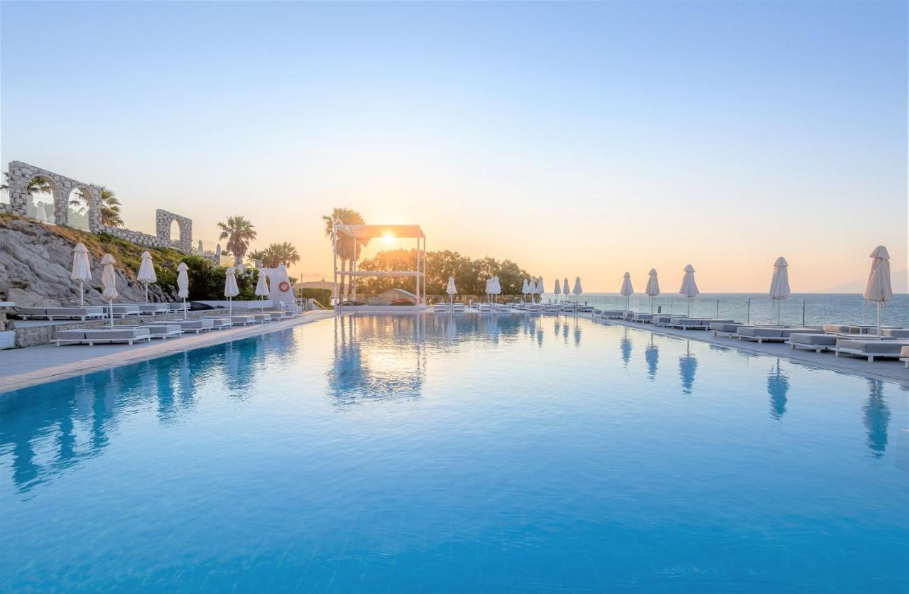 Dimitra Beach Hotel & Suites Ágios Fokás Eksteriør billede